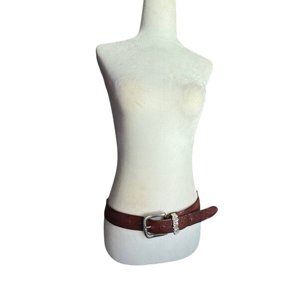 VTG‎ Y2K American Eagle Brown Distressed Leather Belt Silver Tone Floral Buckle - Picture 1 of 6
